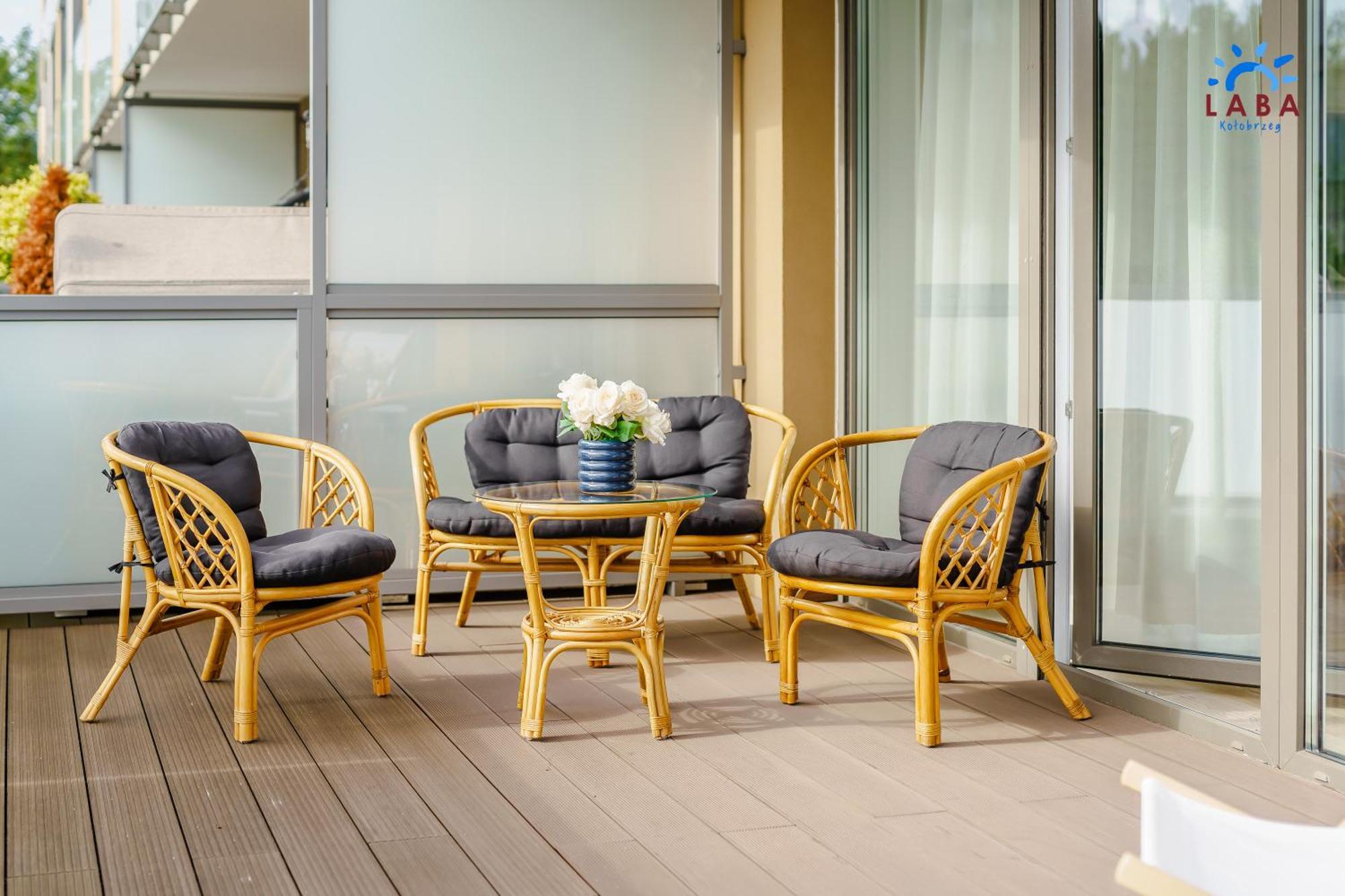 Laba Kolobrzeg Apartamenty Kasprowicza 20Ab Exterior foto